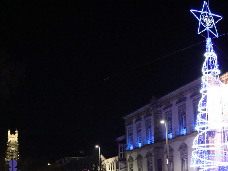 Rua Direita Pista De Gelo A Grande Atra O De Natal Em Lamego