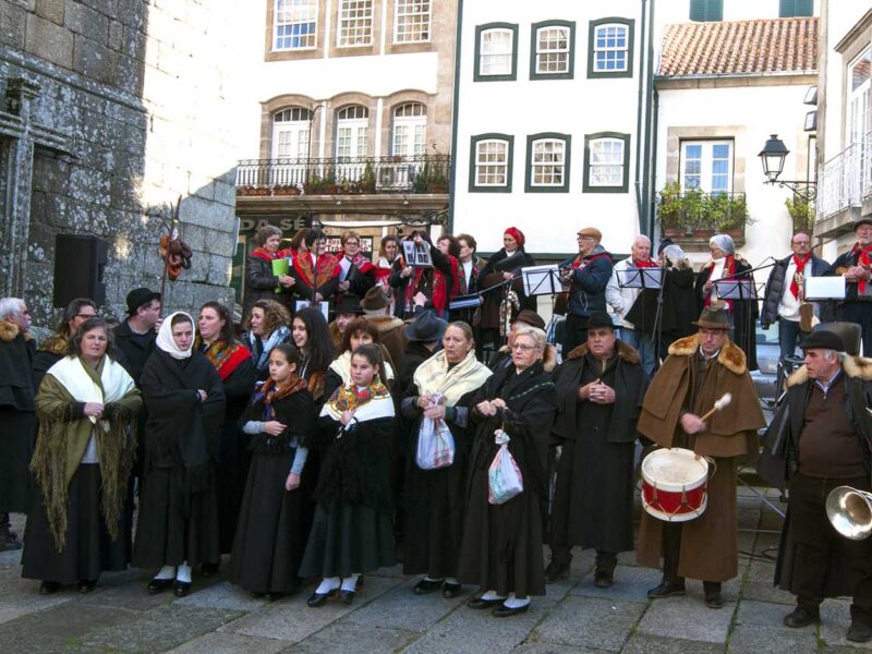 Rua Direita Lamego D Voz Este S Bado A Encontro De Cantadores De