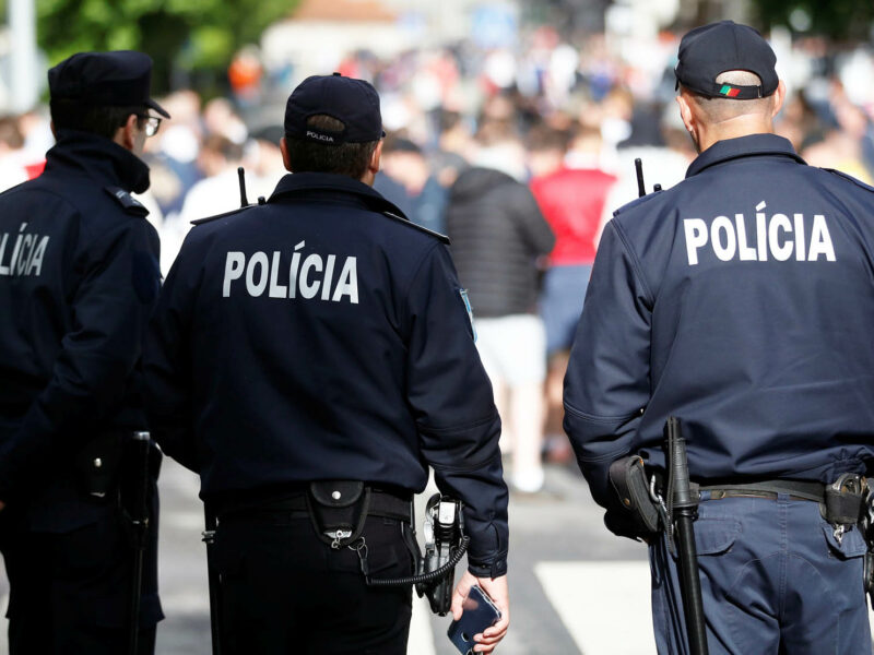 Rua Direita ≡ Guarda Nacional Republicana Gnr E Polícia De Segurança Pública Psp Recebem 